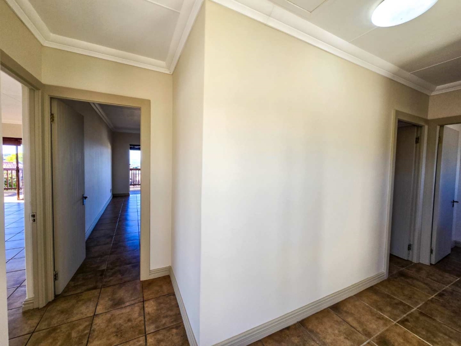 4 Bedroom Property for Sale in Stilbaai Wes Western Cape